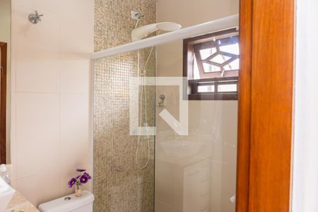 Casa à venda com 158m², 3 quartos e 2 vagasBanheiro do Quarto 1