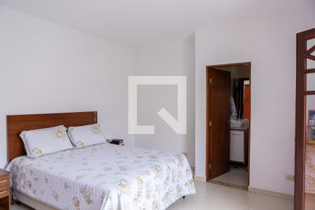 Casa à venda com 158m², 3 quartos e 2 vagasQuarto 1