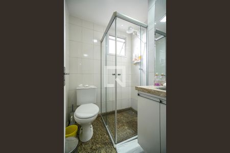 Banheiro de apartamento para alugar com 2 quartos, 48m² em Vila Moreira, São Paulo