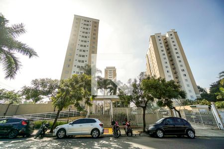 Apartamento para alugar com 48m², 2 quartos e 1 vagaFachada