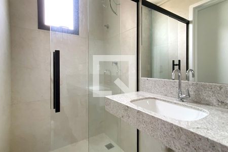 Banheiro da Suíte 1 de apartamento à venda com 2 quartos, 60m² em Serra, Belo Horizonte