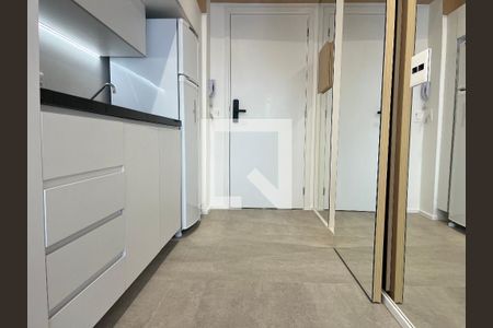 Cozinha de apartamento para alugar com 1 quarto, 25m² em Perdizes, São Paulo