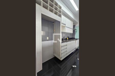 Apartamento à venda com 107m², 2 quartos e 2 vagasCozinha