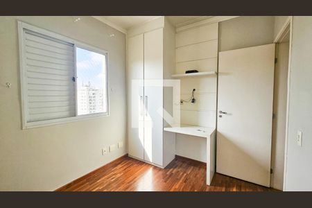 Apartamento à venda com 107m², 2 quartos e 2 vagasQuarto 3