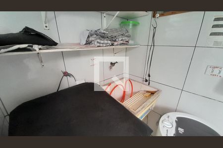 Área de Serviço de casa para alugar com 3 quartos, 200m² em Vila Tupi, Praia Grande