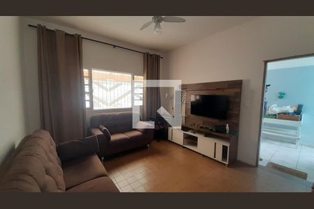 Casa para alugar com 3 quartos, 200m² em Vila Tupi, Praia Grande