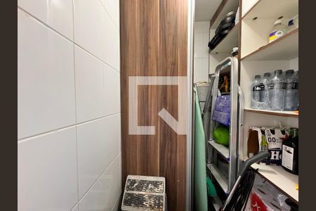 Apartamento à venda com 89m², 3 quartos e 2 vagas Apartamento à venda com 89m², 3 quartos e 2 vagasDepósito