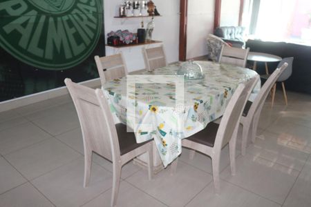 Casa à venda com 270m², 4 quartos e 3 vagasÁrea gourmet