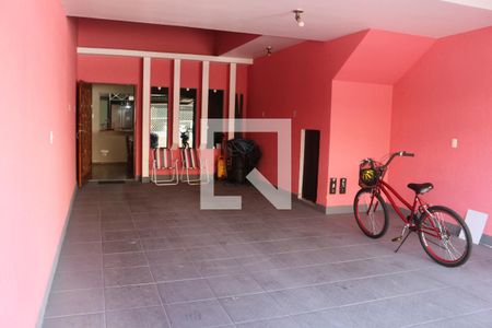 Casa à venda com 270m², 4 quartos e 3 vagasGaragem