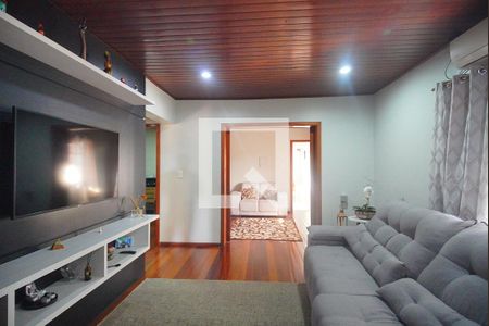 Sala de casa à venda com 3 quartos, 630m² em Canudos, Novo Hamburgo