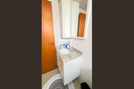 Apartamento à venda com 139m², 4 quartos e 4 vagasBanheiro da Suíte 2