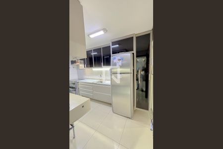 Apartamento à venda com 139m², 4 quartos e 4 vagasCozinha