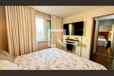 Apartamento à venda com 139m², 4 quartos e 4 vagasSuite 1