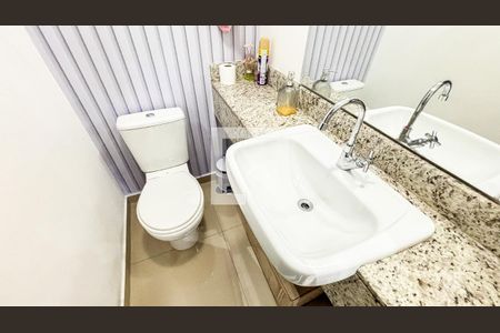 Apartamento à venda com 139m², 4 quartos e 4 vagasLavabo