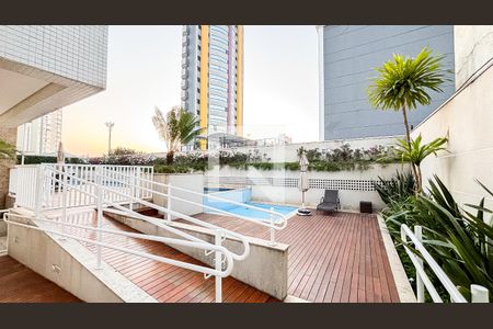 Apartamento à venda com 139m², 4 quartos e 4 vagasPiscina