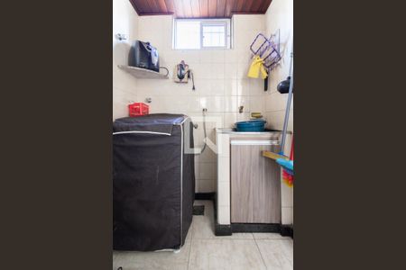 Apartamento à venda com 81m², 3 quartos e 1 vagaÁrea de Serviço