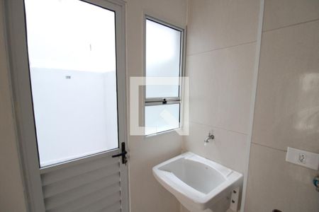 Sala / Cozinha / Área de Serviço de apartamento para alugar com 2 quartos, 39m² em Limão, São Paulo