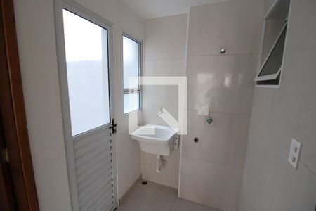 Sala / Cozinha / Área de Serviço de apartamento para alugar com 2 quartos, 39m² em Limão, São Paulo