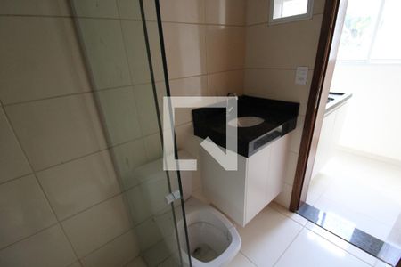 Banheiro de kitnet/studio para alugar com 1 quarto, 33m² em Limão, São Paulo