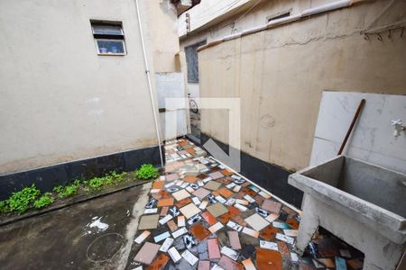 Casa para alugar com 30m², 1 quarto e sem vaga Casa para alugar com 30m², 1 quarto e sem vagaÁrea de Serviço e Quintal