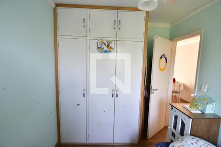 Apartamento à venda com 44m², 2 quartos e 1 vagaQuarto 2 - Armários