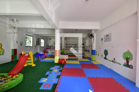 Apartamento à venda com 44m², 2 quartos e 1 vagaÁrea comum 