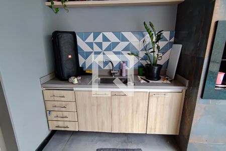 Casa à venda com 230m², 4 quartos e 2 vagaspia da churrasqueira