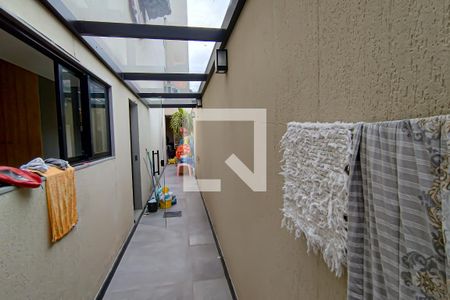 Casa à venda com 230m², 4 quartos e 2 vagascorredor