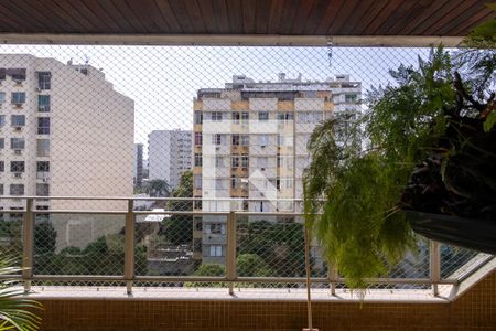 Apartamento à venda com 105m², 3 quartos e 2 vagasQuarto 3 Vista
