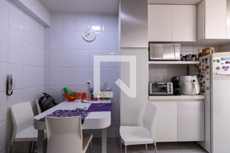 Apartamento à venda com 105m², 3 quartos e 2 vagasCozinha