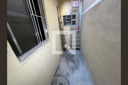 Area comum de casa para alugar com 3 quartos, 100m² em Marechal Hermes, Rio de Janeiro