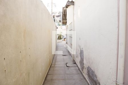 Casa à venda com 300m², 4 quartos e 3 vagasCorredor