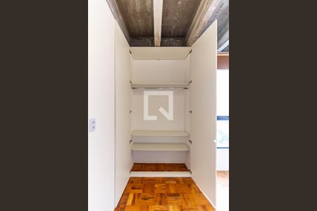 Studio - Armário de kitnet/studio para alugar com 1 quarto, 23m² em República, São Paulo
