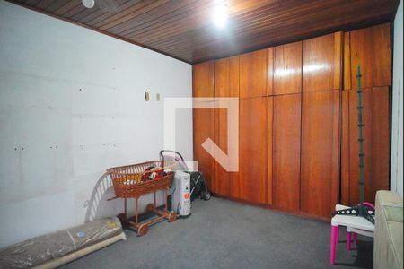 Casa à venda com 230m², 4 quartos e 3 vagas Casa à venda com 230m², 4 quartos e 3 vagasQuarto 2