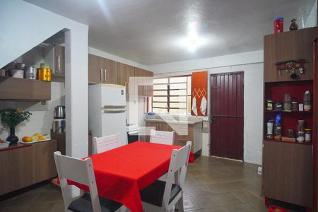 Casa à venda com 230m², 4 quartos e 3 vagas Casa à venda com 230m², 4 quartos e 3 vagasCozinha