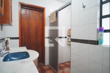 Casa à venda com 230m², 4 quartos e 3 vagas Casa à venda com 230m², 4 quartos e 3 vagasBanheiro 2
