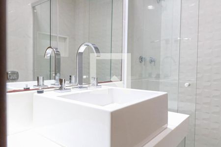 Apartamento para alugar com 90m², 3 quartos e 1 vaga Apartamento para alugar com 90m², 3 quartos e 1 vagaBanheiro