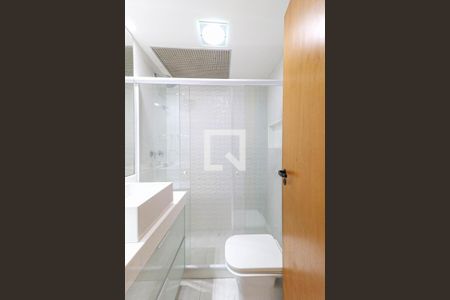 Apartamento para alugar com 90m², 3 quartos e 1 vaga Apartamento para alugar com 90m², 3 quartos e 1 vagaBanheiro