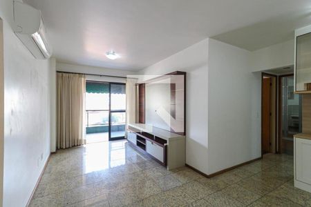 Apartamento para alugar com 90m², 3 quartos e 1 vaga Apartamento para alugar com 90m², 3 quartos e 1 vagaSala