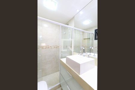 Apartamento para alugar com 90m², 3 quartos e 1 vaga Apartamento para alugar com 90m², 3 quartos e 1 vagaBanheiro da Suíte