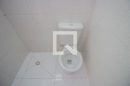 Banheiro da Suíte 1 de casa para alugar com 2 quartos, 55m² em Parque Paulistano, São Paulo