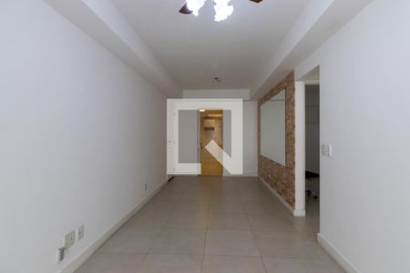 Apartamento à venda com 68m², 2 quartos e 1 vaga Apartamento à venda com 68m², 2 quartos e 1 vagaSala