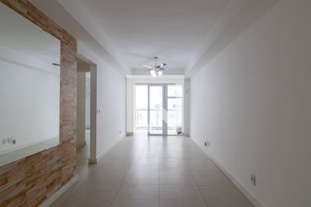 Apartamento à venda com 68m², 2 quartos e 1 vaga Apartamento à venda com 68m², 2 quartos e 1 vagaSala