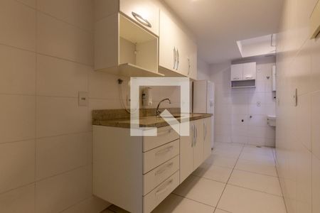 Apartamento à venda com 68m², 2 quartos e 1 vaga Apartamento à venda com 68m², 2 quartos e 1 vagaCozinha