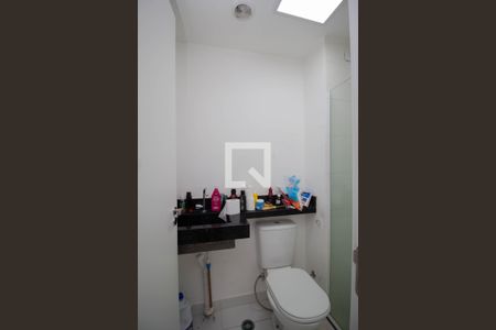 Apartamento para alugar com 38m², 2 quartos e sem vaga Apartamento para alugar com 38m², 2 quartos e sem vagaBanheiro