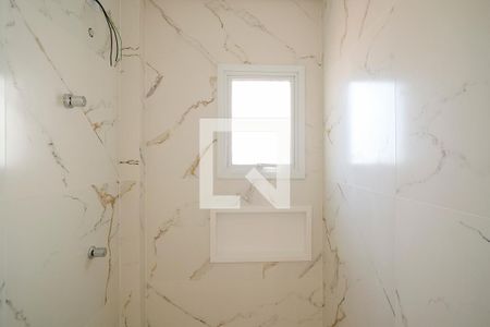 Apartamento à venda com 109m², 2 quartos e 2 vagasBanheiro da suíte