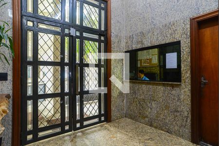 Apartamento à venda com 117m², 3 quartos e sem vagaÁrea comum - Portaria