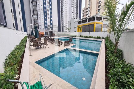 Apartamento à venda com 22m², 1 quarto e sem vaga Apartamento à venda com 22m², 1 quarto e sem vagaÁrea comum - Piscina