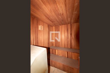 Casa à venda com 570m², 4 quartos e 4 vagasSauna 