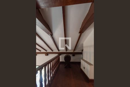 Casa à venda com 570m², 4 quartos e 4 vagasSala Mezanino